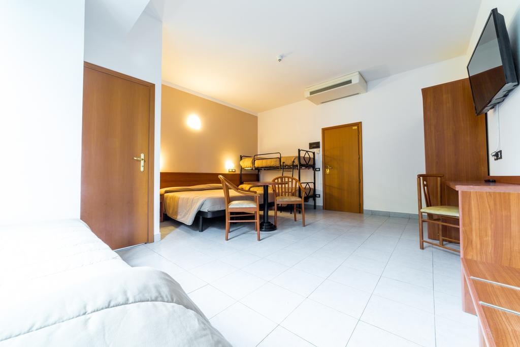 Meridiana Family & Nature Hotel Marina Romea Szoba fotó